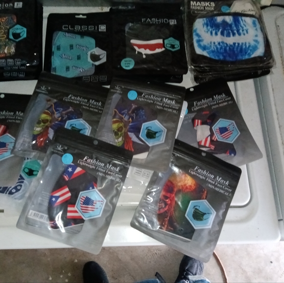 Masks - Picture 5 of 9